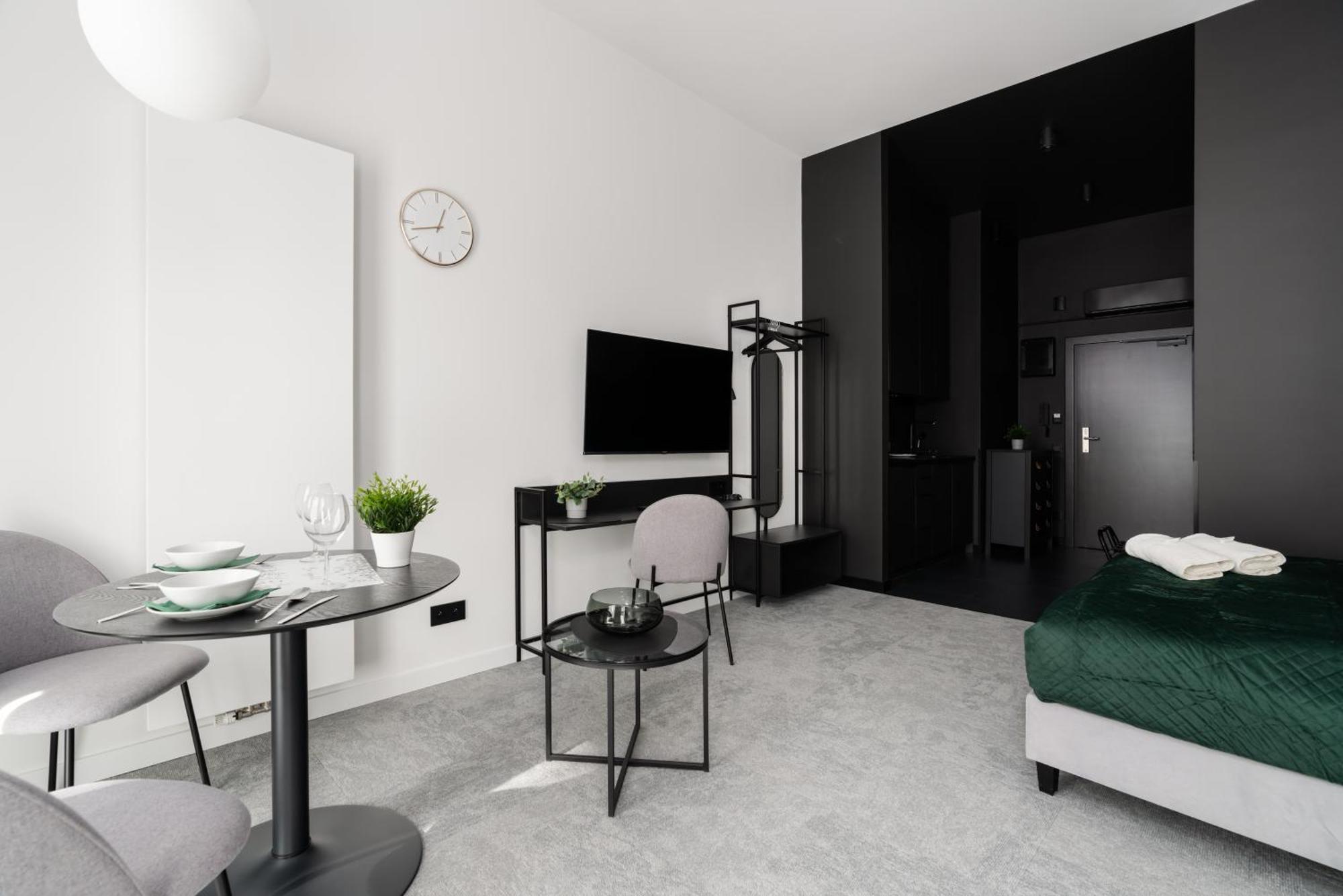 Citycenter Sauna & Fitness Apartments Podgorna By Renters Prestige Познань Экстерьер фото